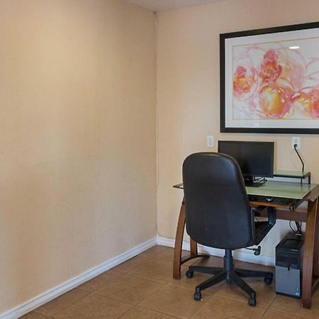Quality Inn Los Lunas Kültér fotó
