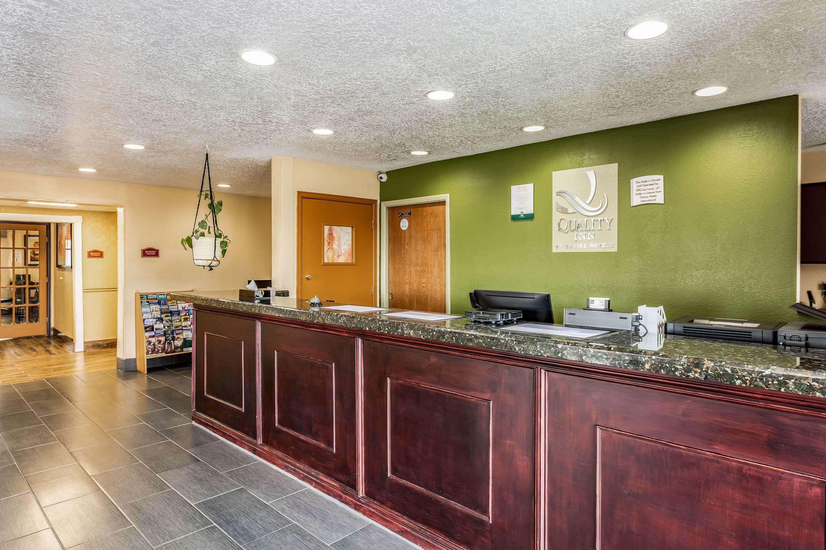 Quality Inn Los Lunas Kültér fotó