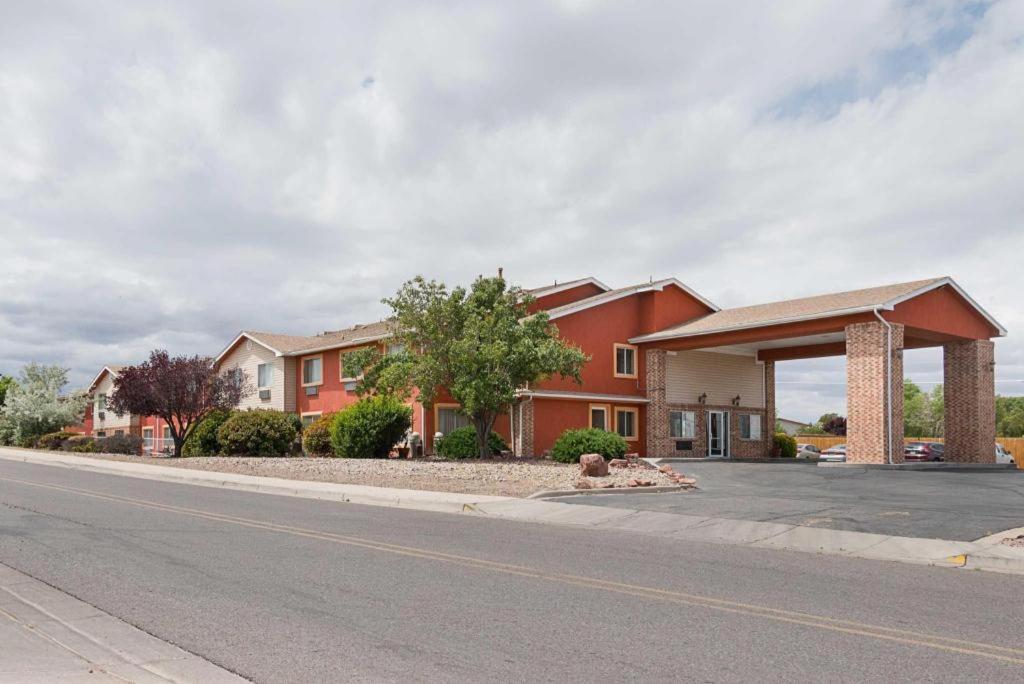 Quality Inn Los Lunas Kültér fotó